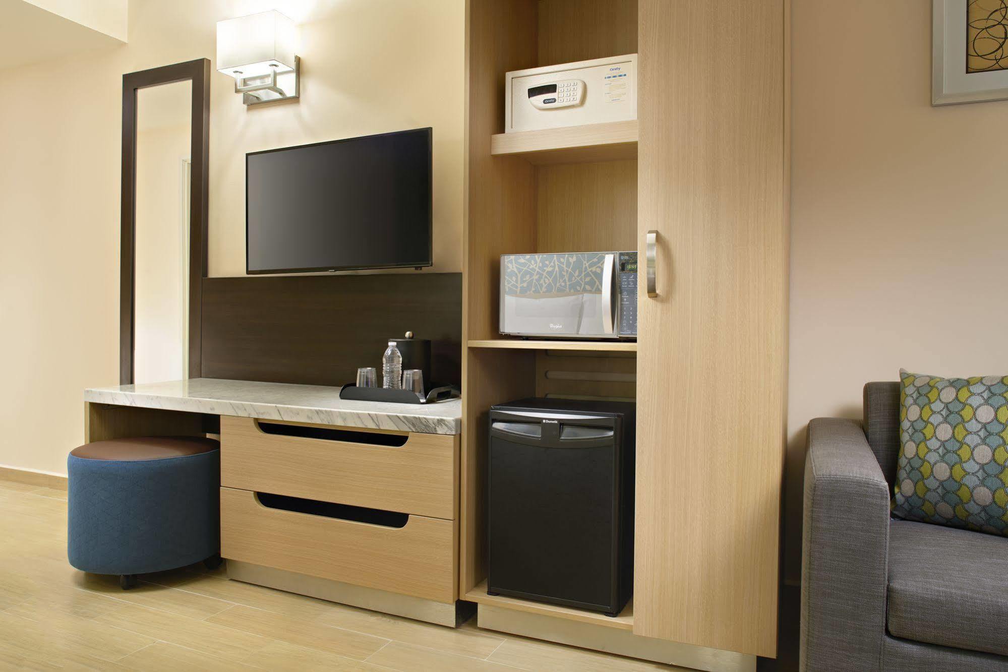 Fairfield Inn & Suites By Marriott Villahermosa Tabasco Buitenkant foto
